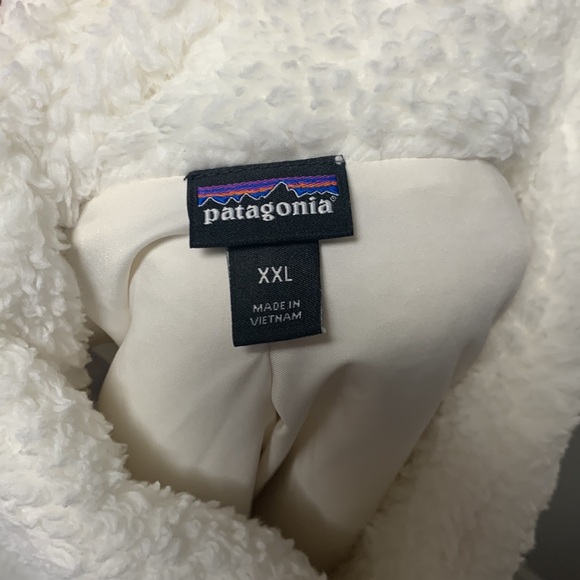 Patagonia Fleece Vest - Picture 7 of 9